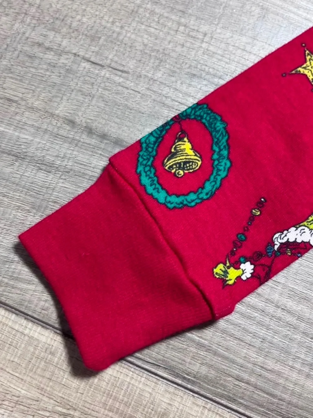 Caters Boys The Grinch Dr Seuss Printed Christmas Pajama Top Size 6 Red